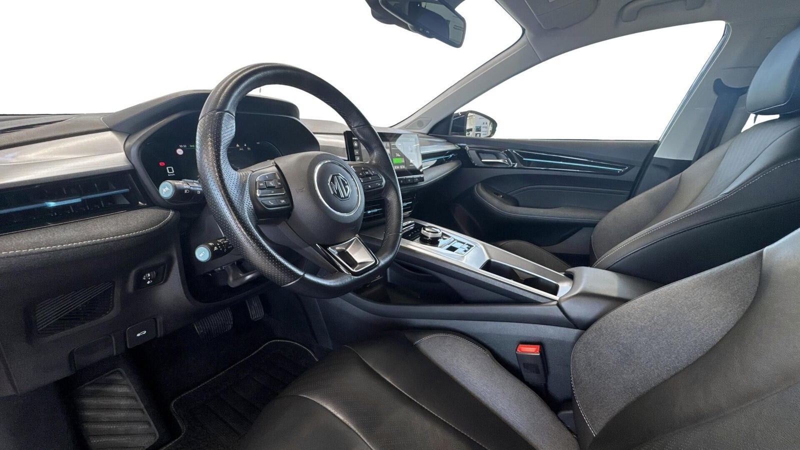 Sort MG MG5 fra 2023