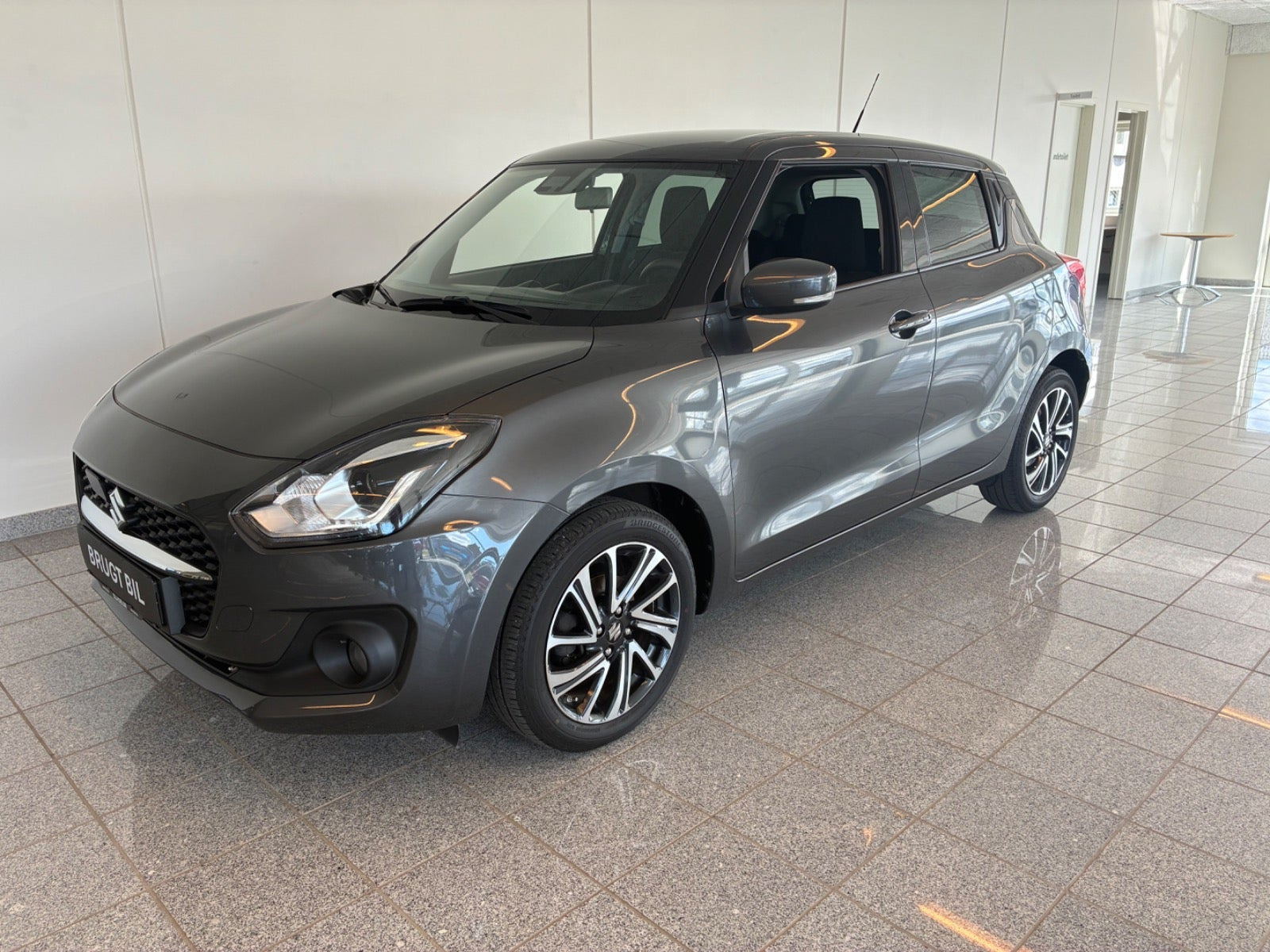 Suzuki Swift 1,2 mHybrid Exclusive