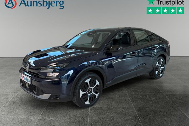 Blå Citroën ë-C4 X fra 2025 set udefra