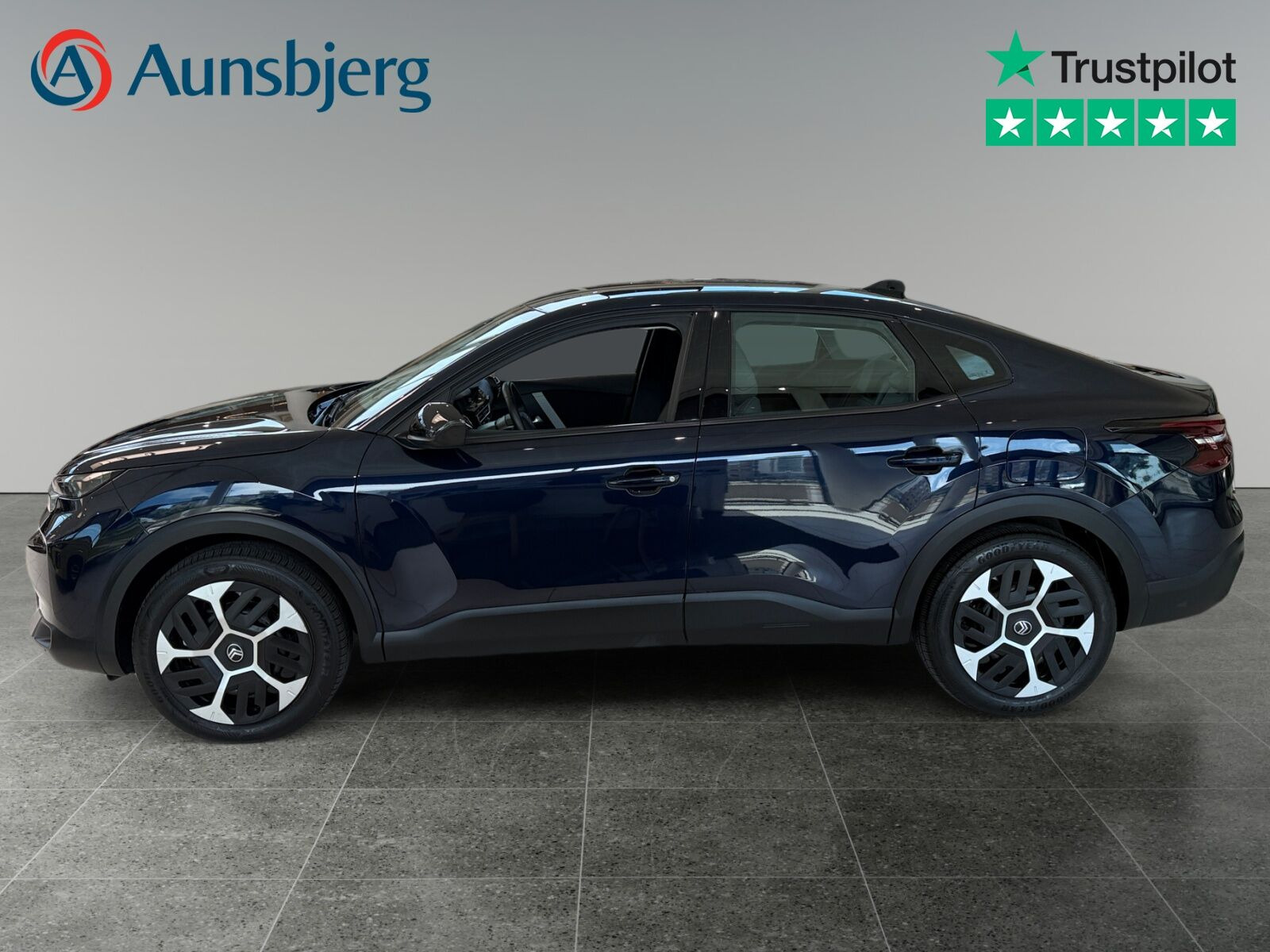 Blå Citroën ë-C4 X fra 2025