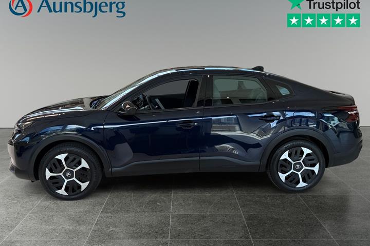 Blå Citroën ë-C4 X fra 2025