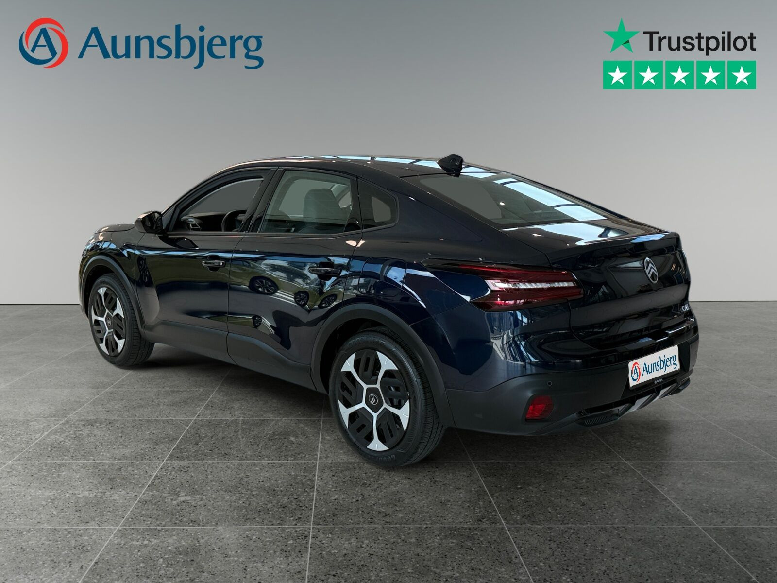 Blå Citroën ë-C4 X fra 2025