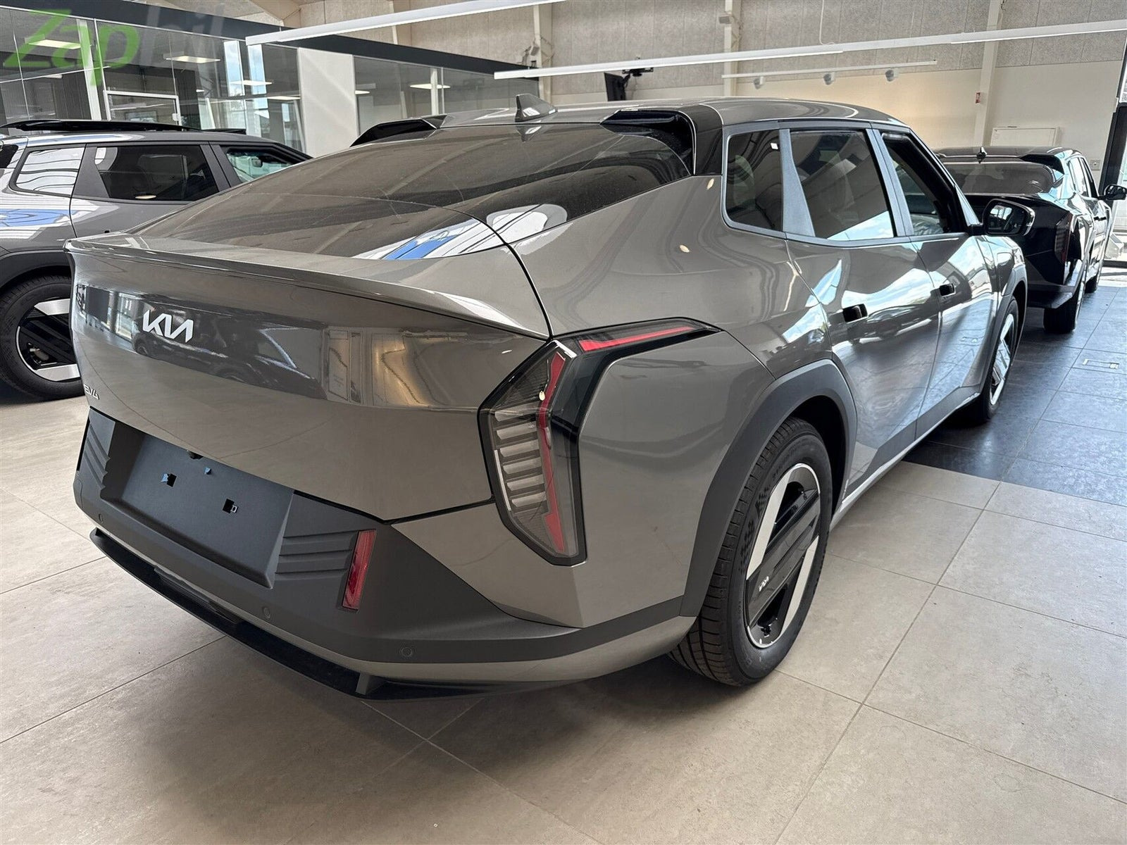Grå Kia EV4 fra 2026