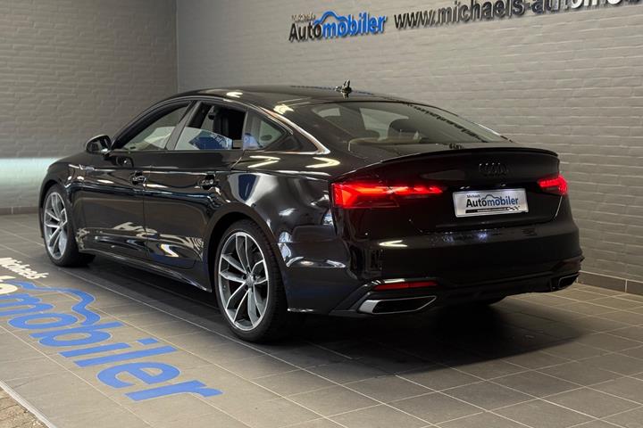 Sort Audi A5 fra 2021