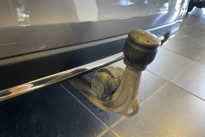 Gul Mercedes A200 d fra 2021