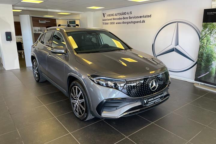 Grå Mercedes EQA250+ fra 2025