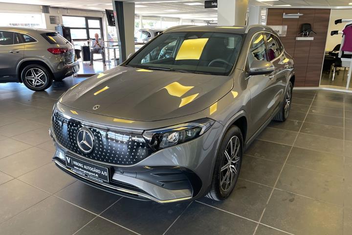 Grå Mercedes EQA250+ fra 2025