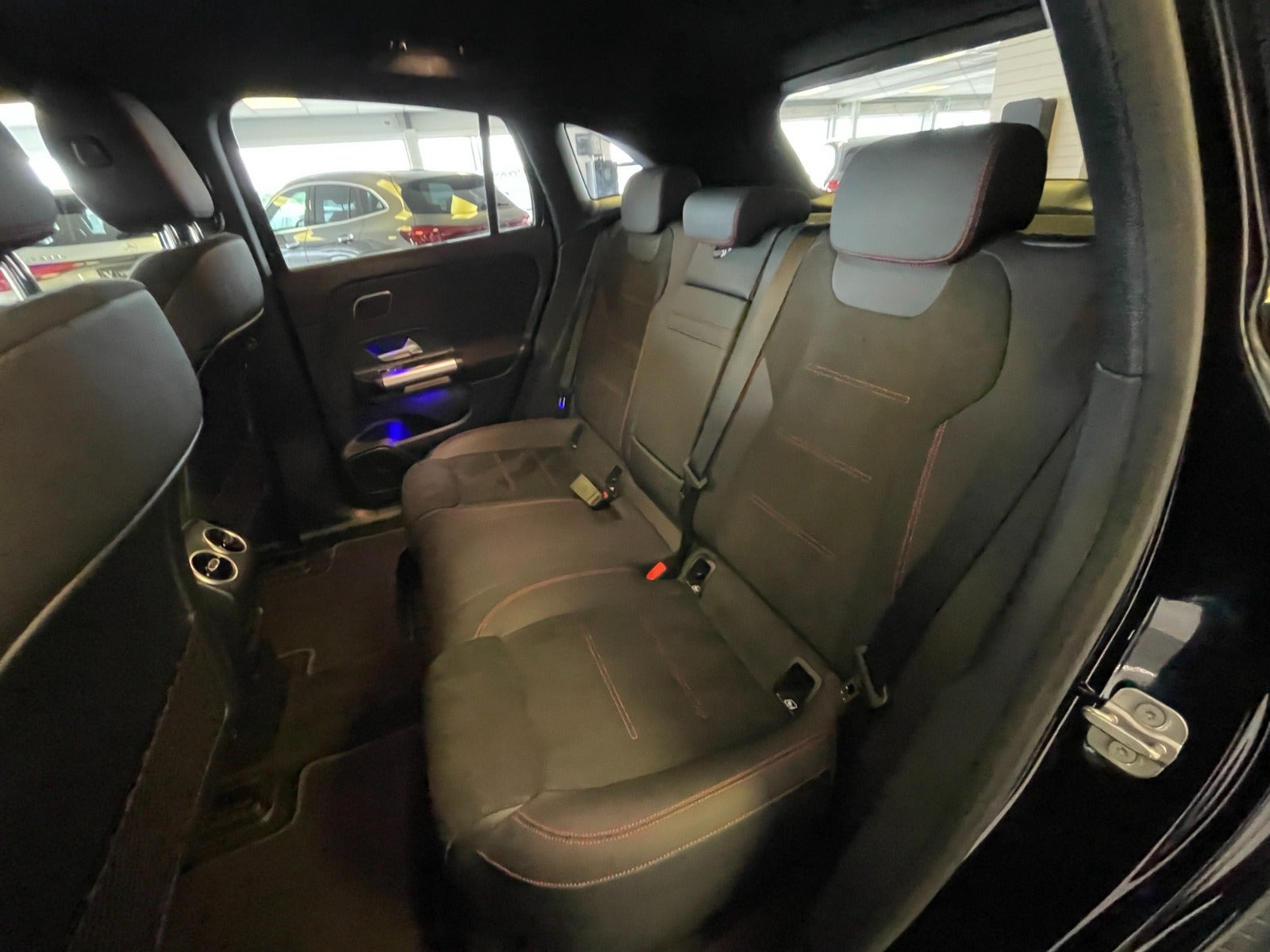 Sort Mercedes EQA250+ fra 2025