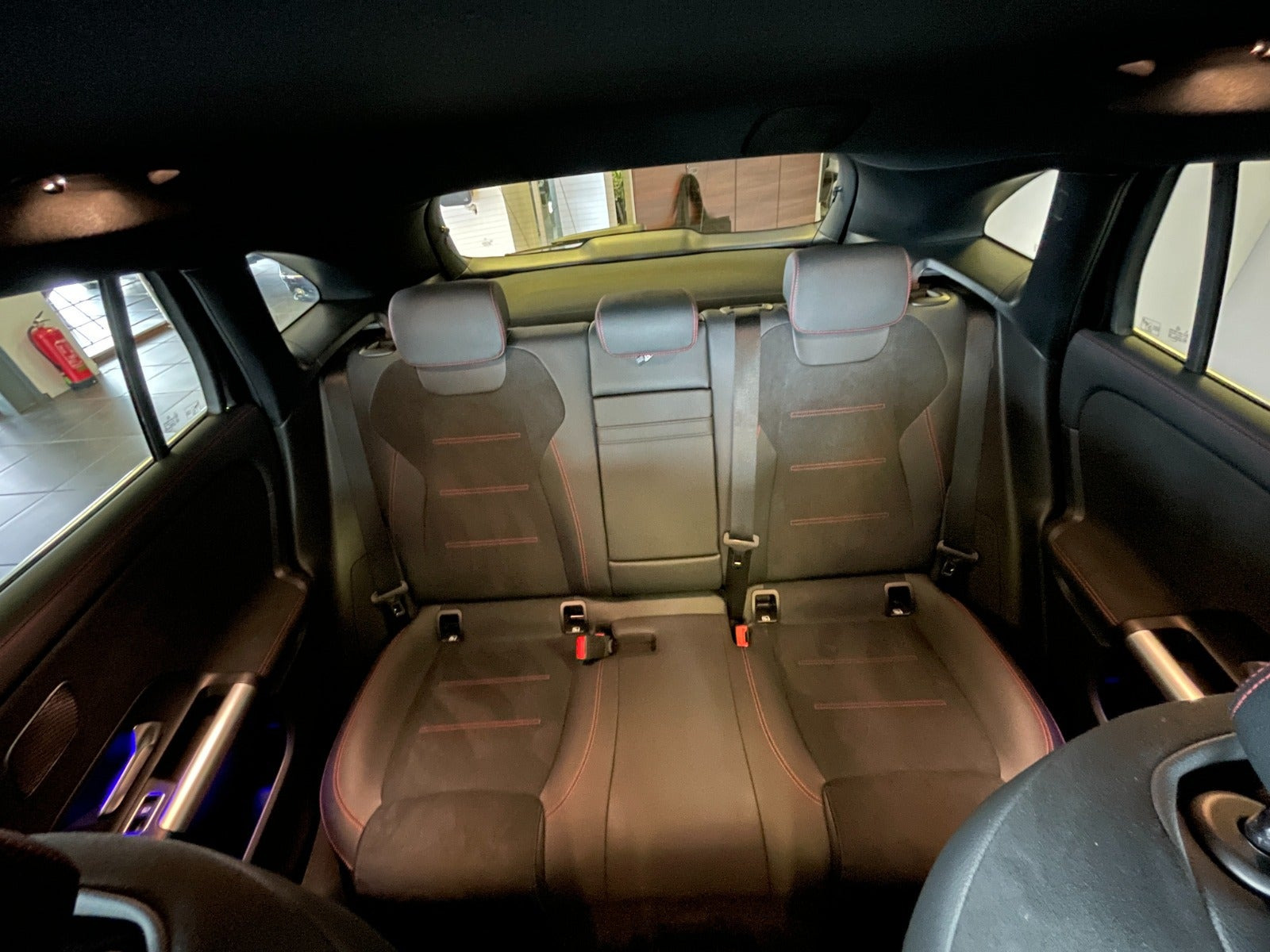 Sort Mercedes EQA250+ fra 2025