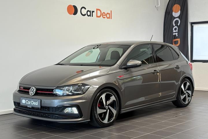 Grå VW Polo fra 2020
