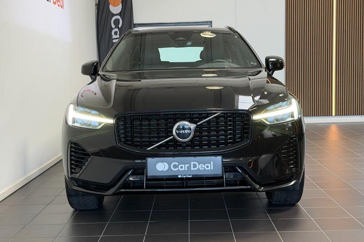 Sort Volvo XC60 fra 2023
