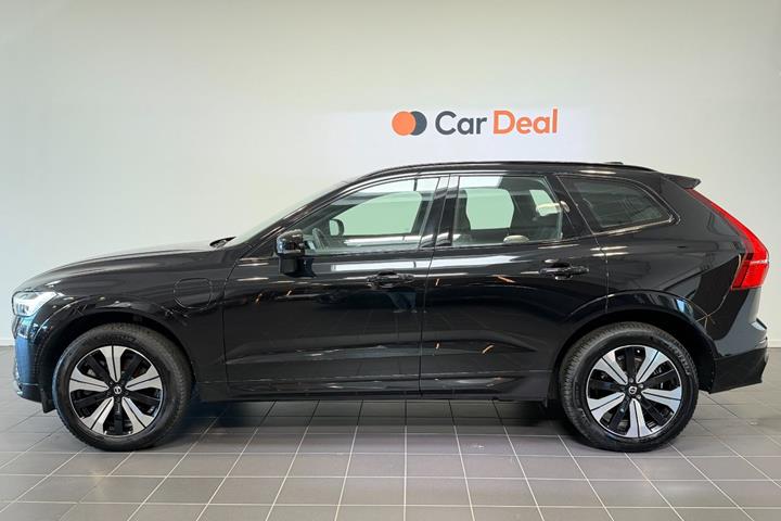 Sort Volvo XC60 fra 2023