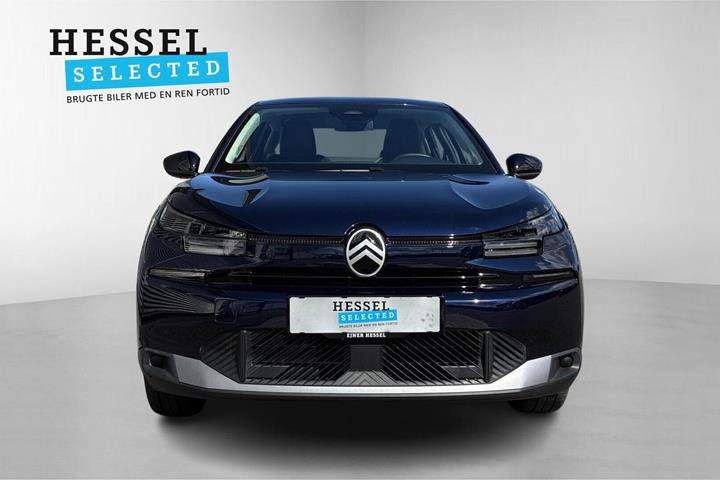 Blå Citroën ë-C4 X fra 2025