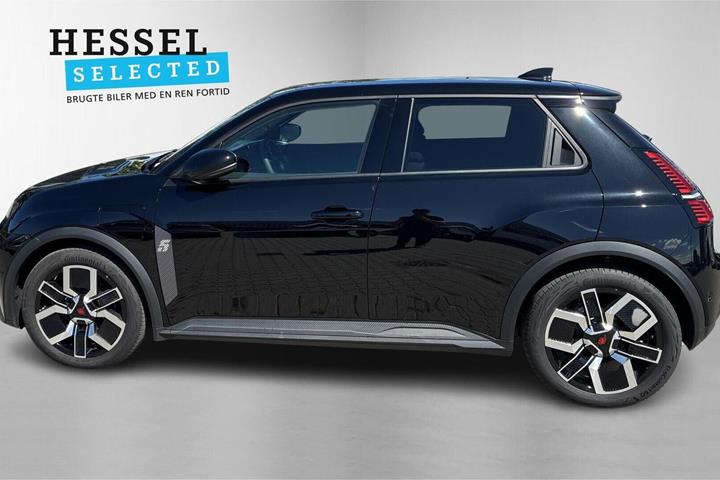 Sort Renault 5 E-Tech fra 2025