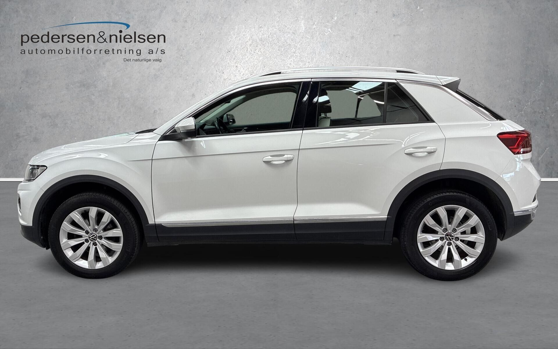 Hvid VW T-Roc fra 2021