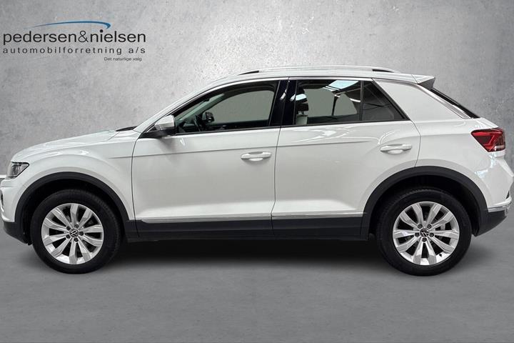 Hvid VW T-Roc fra 2021