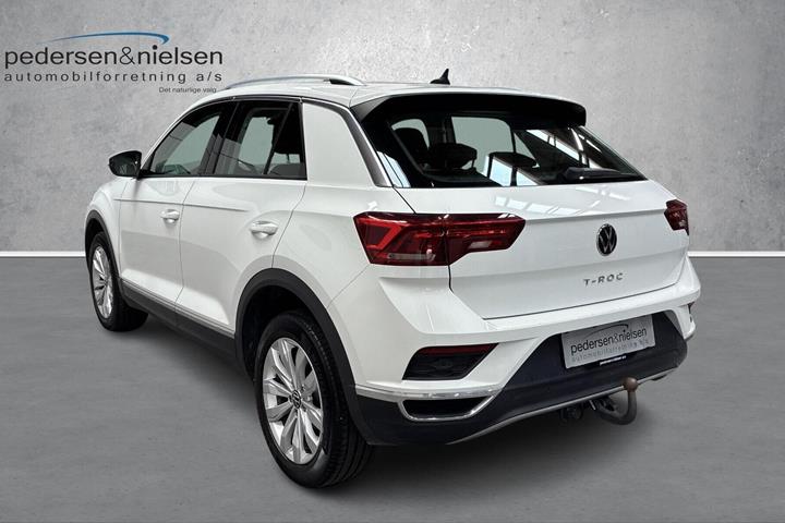 Hvid VW T-Roc fra 2021