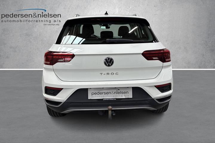 Hvid VW T-Roc fra 2021