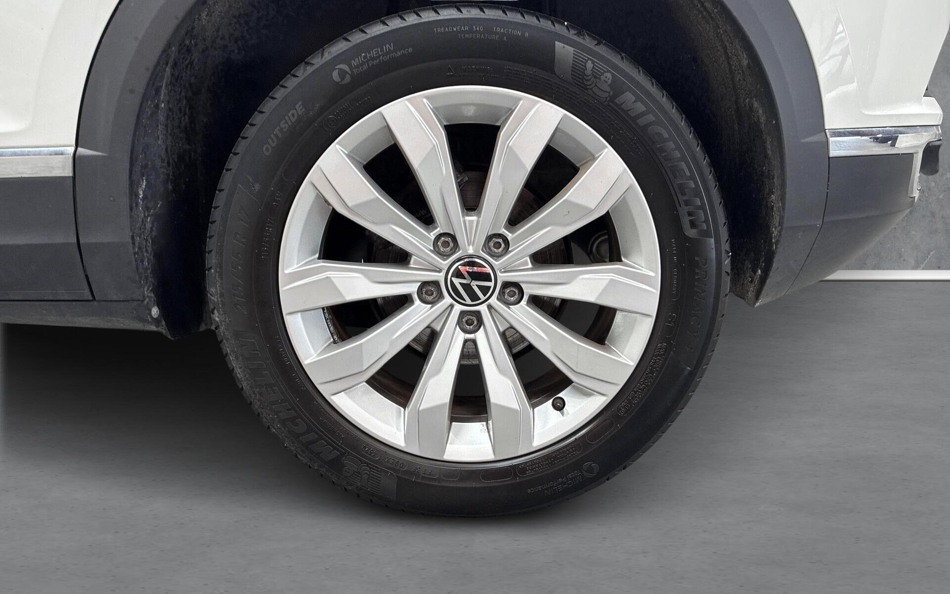 Hvid VW T-Roc fra 2021