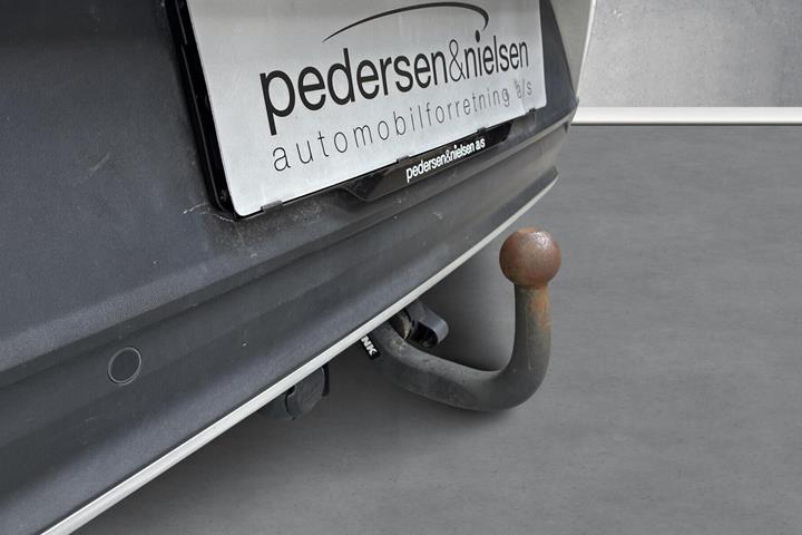Hvid VW T-Roc fra 2021