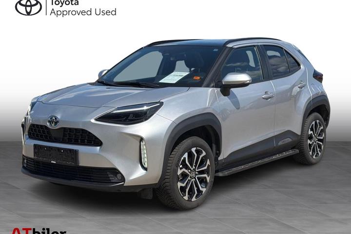 Sølv Toyota Yaris Cross fra 2023