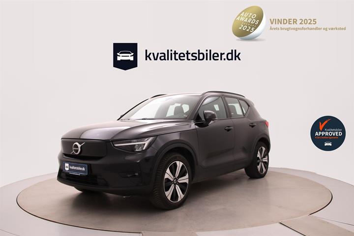 Sort Volvo XC40 fra 2023