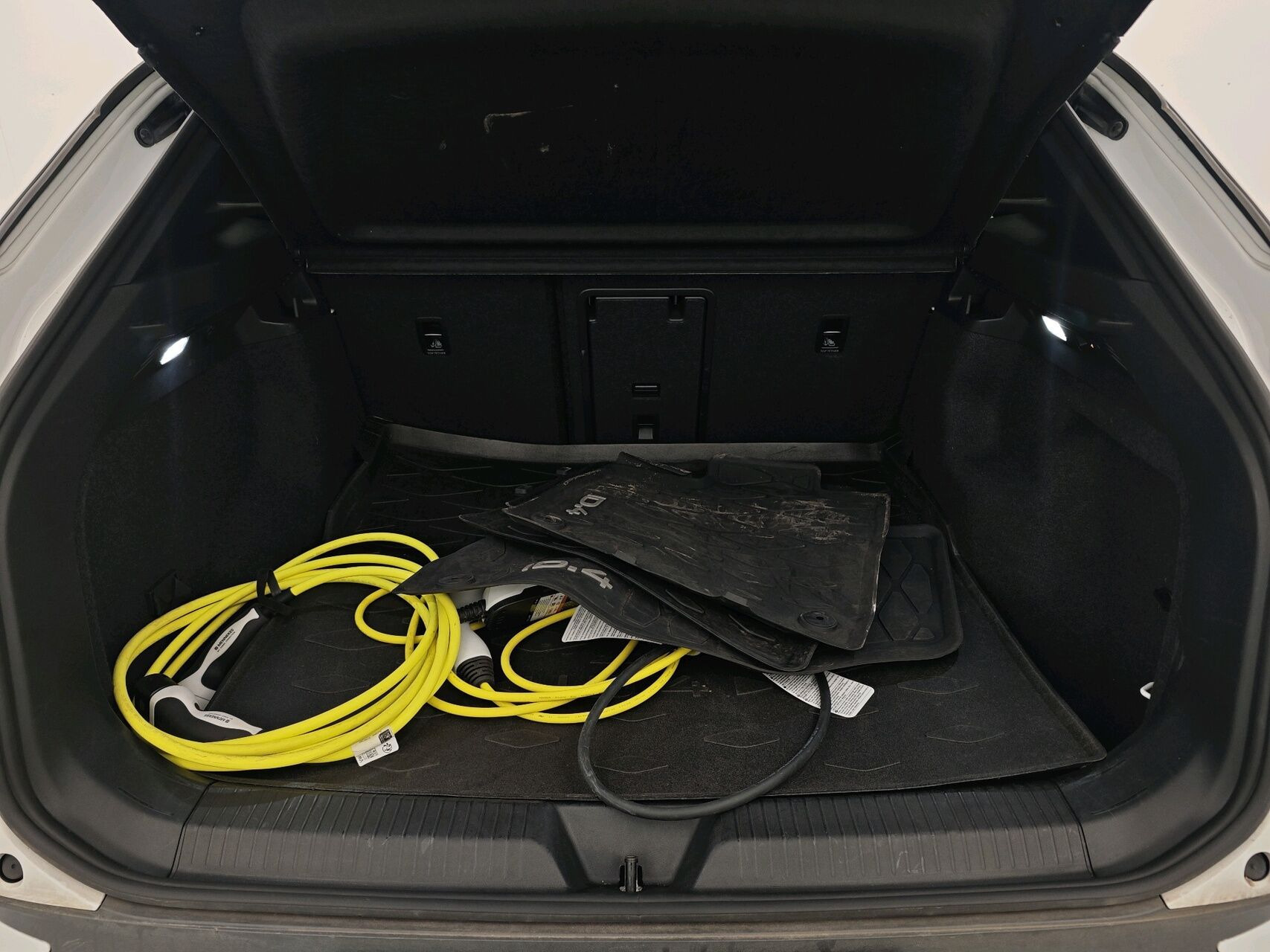 Hvid VW ID.4 fra 2024