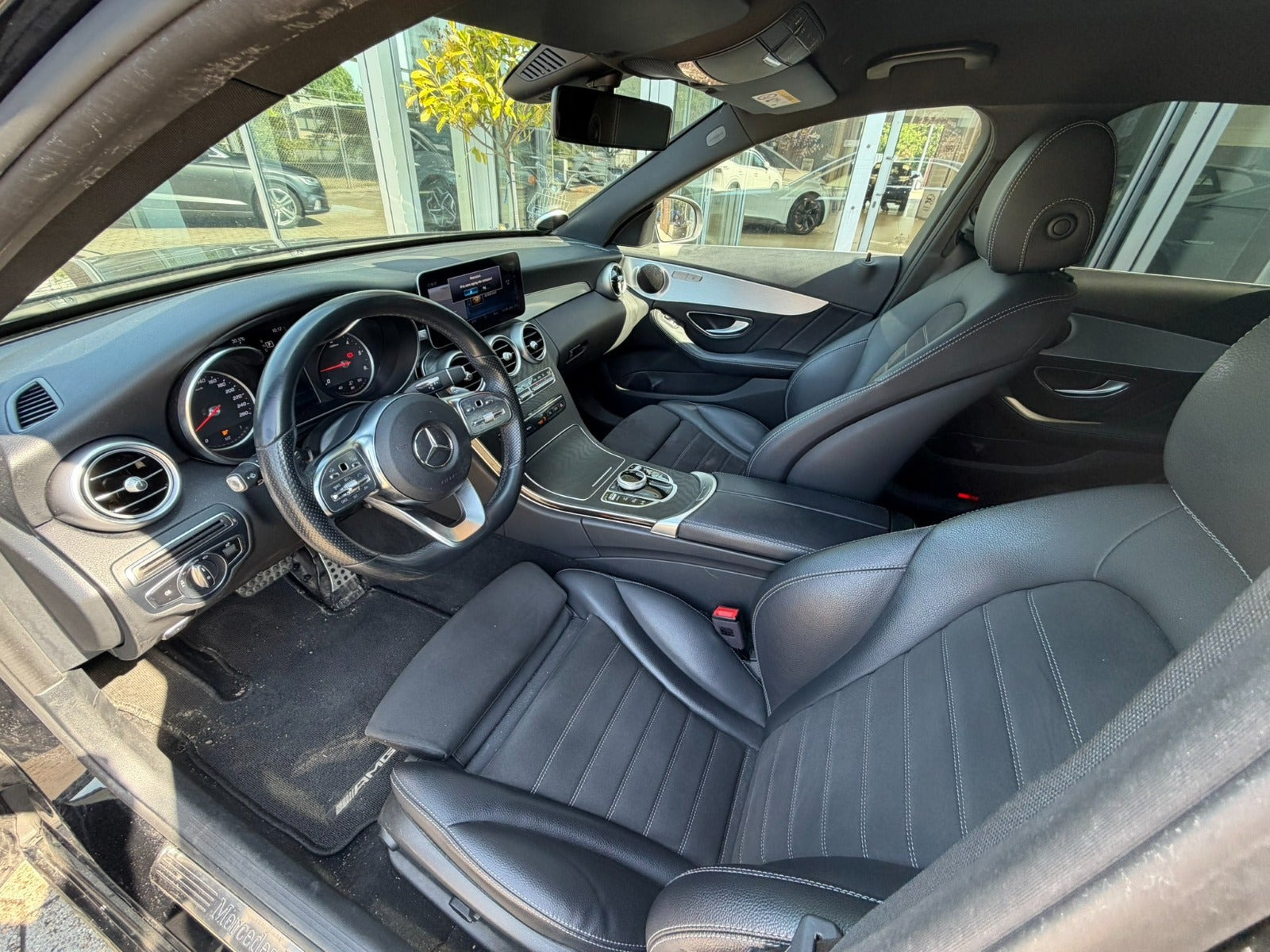 Sort Mercedes C220 d fra 2019