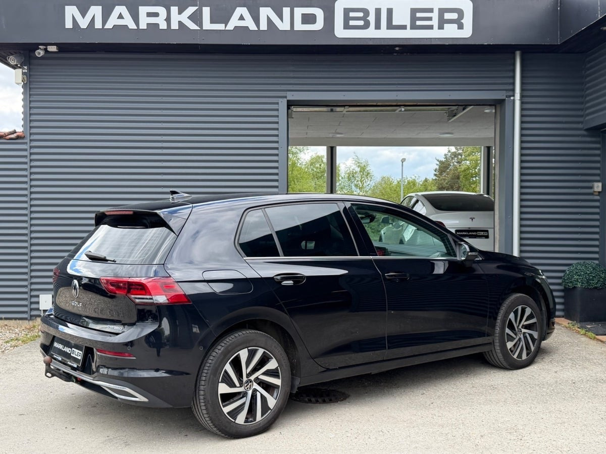 Sort VW Golf VIII fra 2021