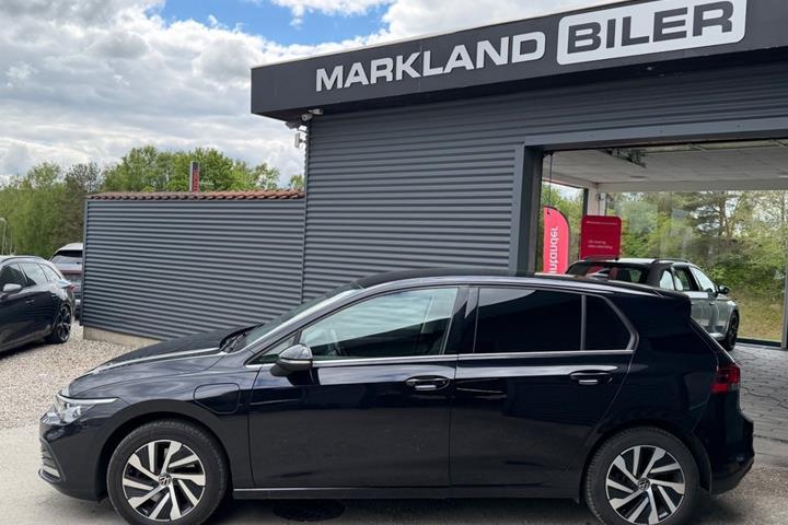 Sort VW Golf VIII fra 2021