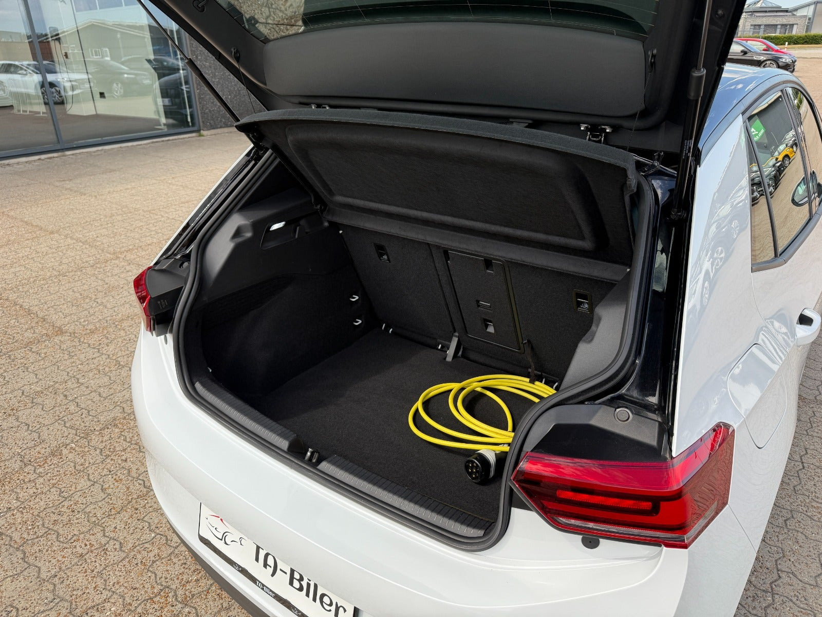 Hvid VW ID.3 fra 2023