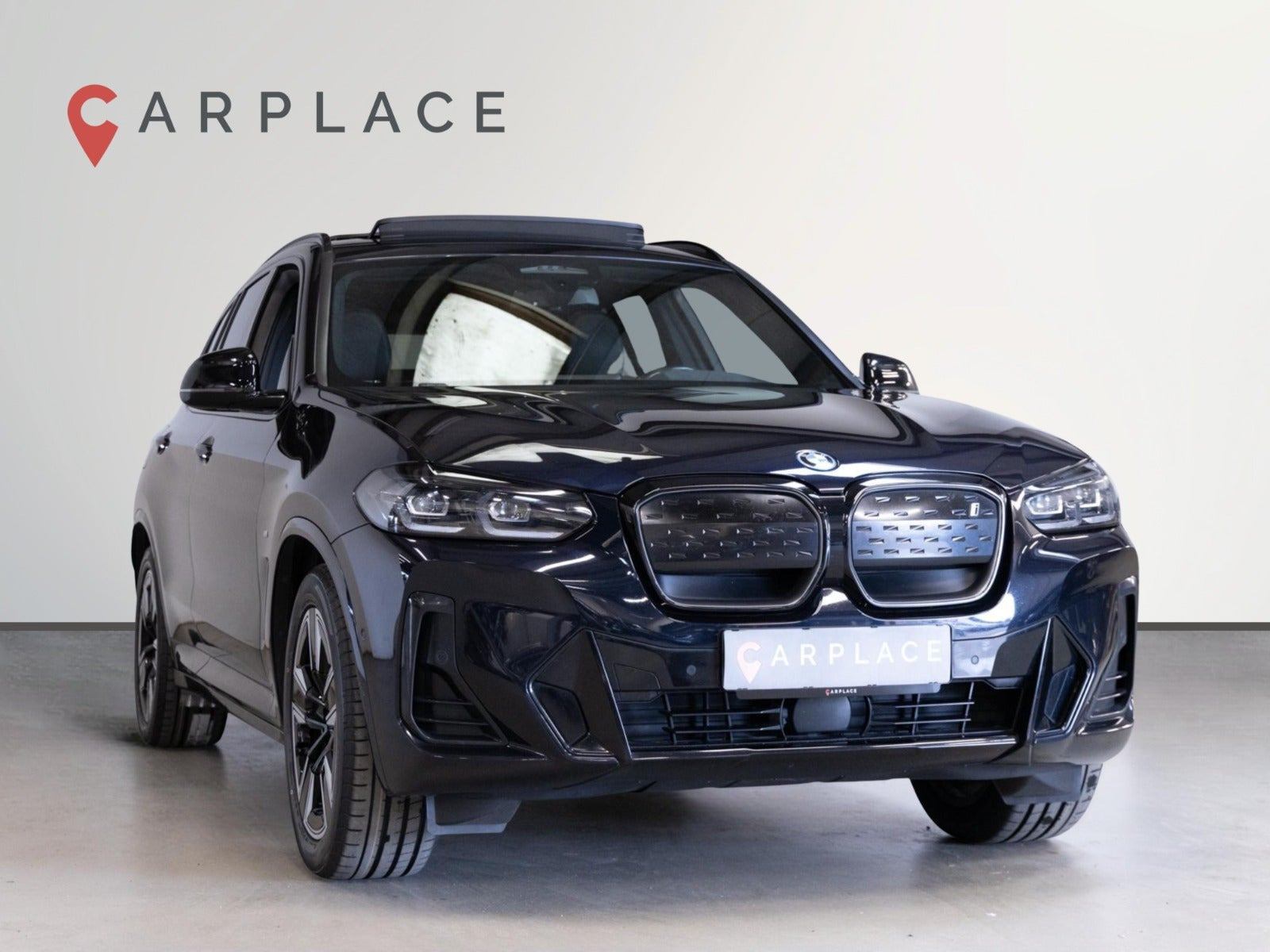 Sort BMW iX3 fra 2023
