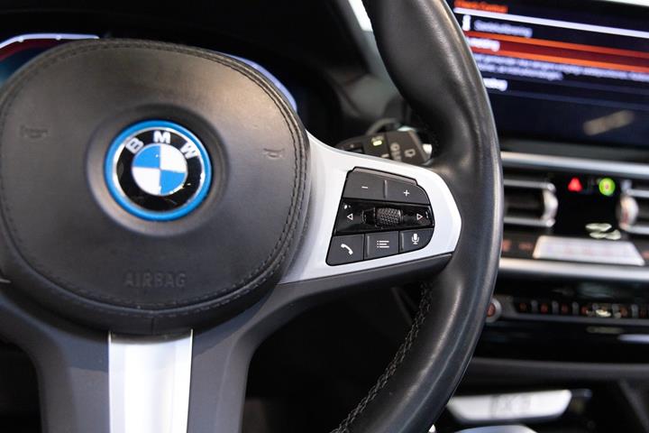 Sort BMW iX3 fra 2023