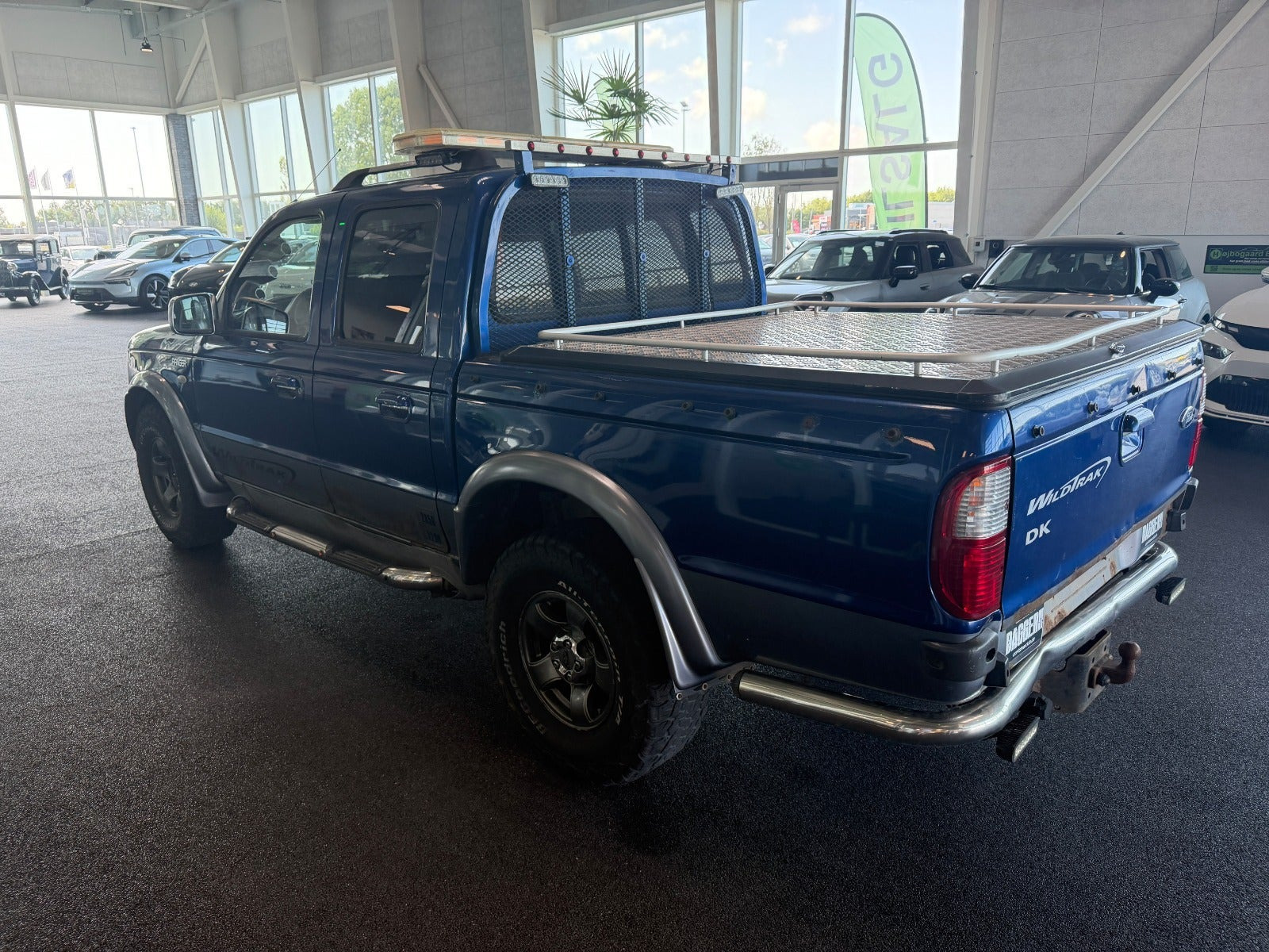 Blå Ford Ranger fra 2005