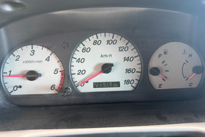 Blå Ford Ranger fra 2005