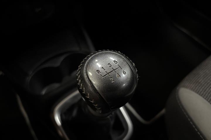 Hvid Toyota Yaris fra 2019
