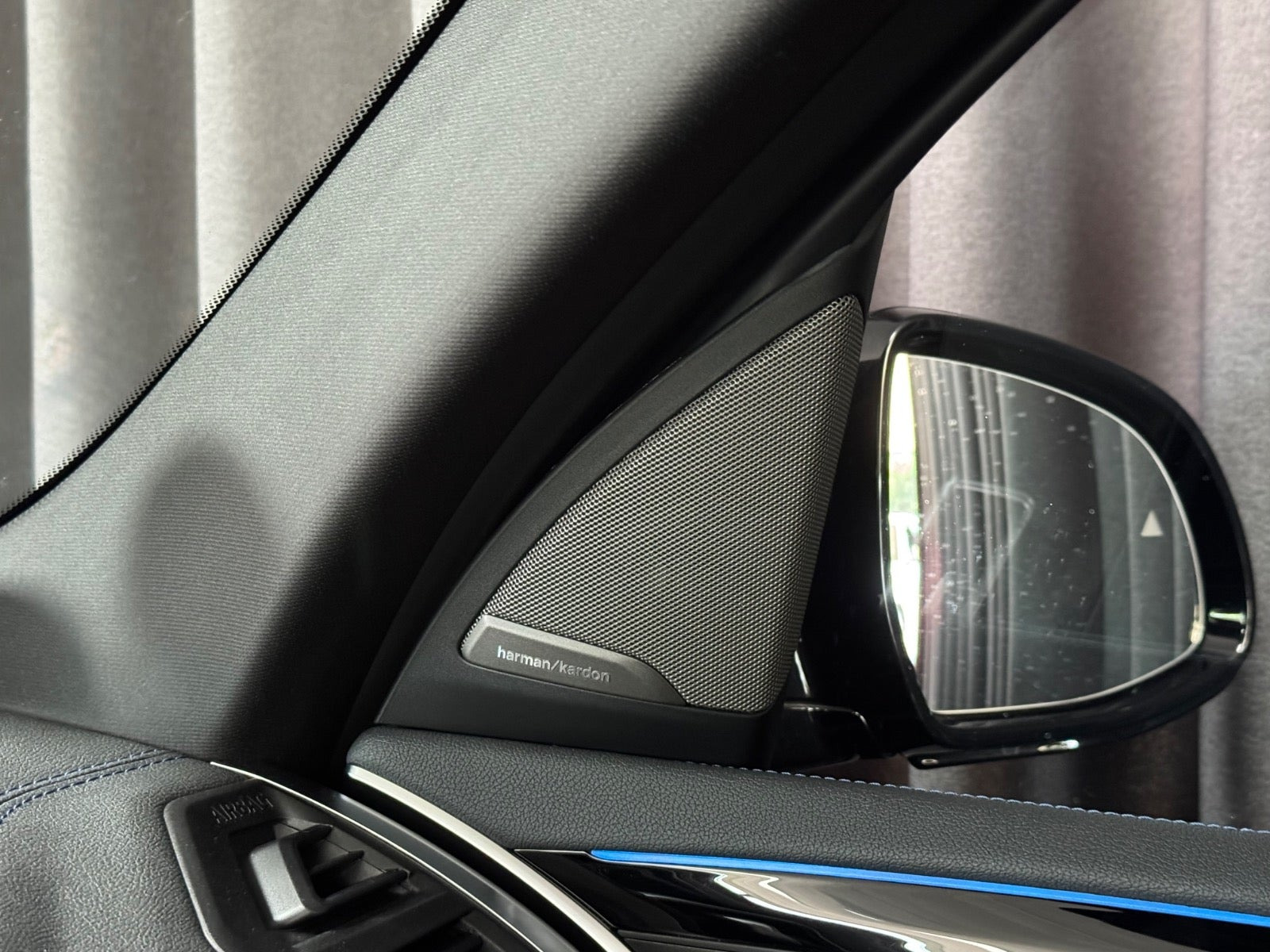 Sort BMW iX3 fra 2023