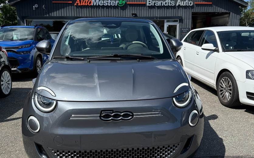 Fiat 500e 42 la Prima