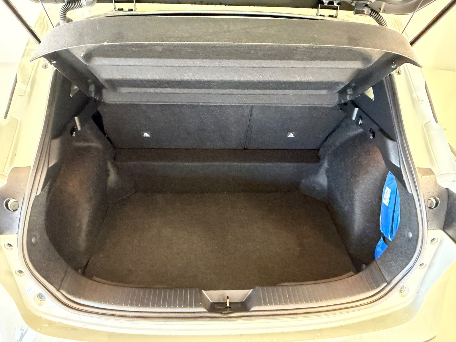 Hvid Nissan Qashqai fra 2021