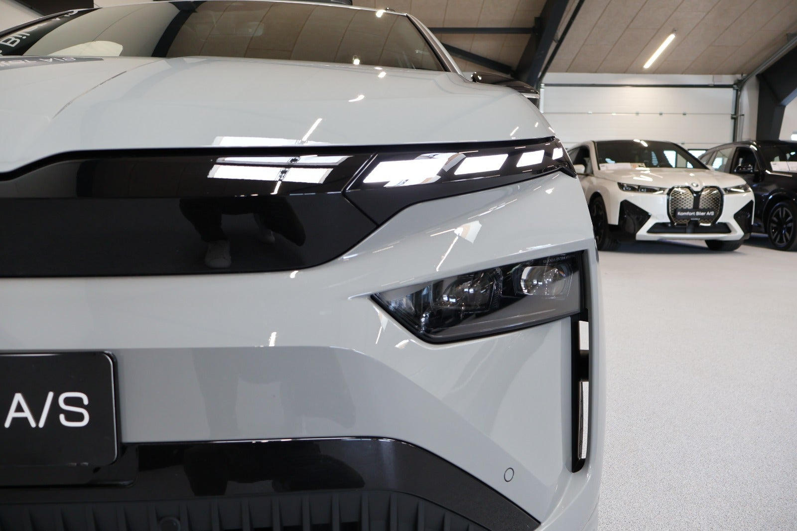 Grå Skoda Enyaq fra 2026