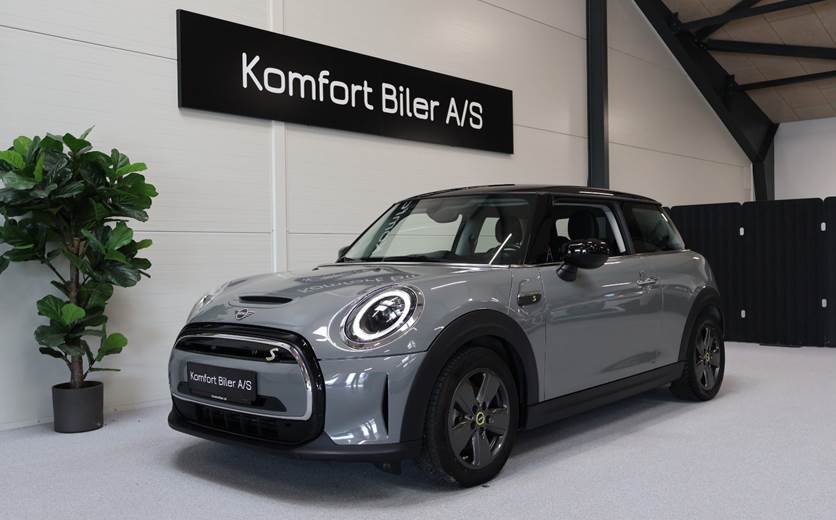 Mini Cooper SE Essential