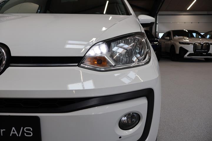 Hvid VW UP! fra 2018