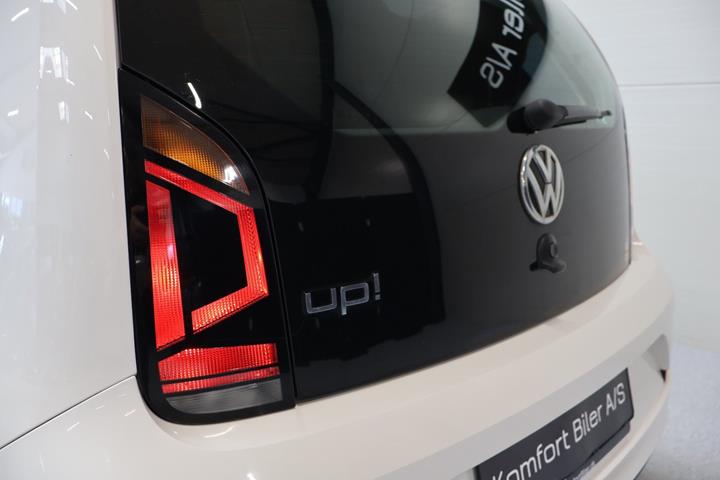 Hvid VW UP! fra 2018