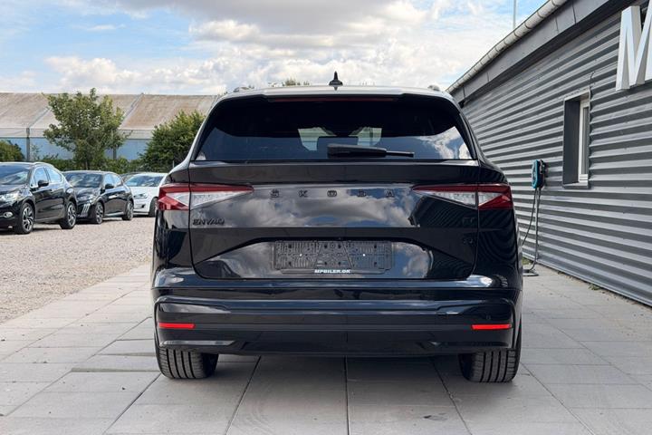 Sort Skoda Enyaq fra 2022