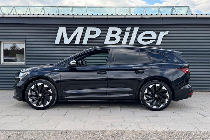 Sort Skoda Enyaq fra 2022