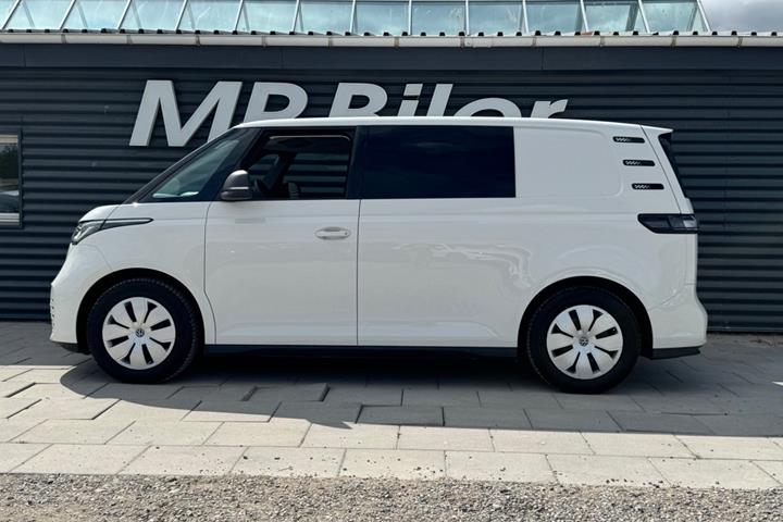 Hvid VW ID.Buzz fra 2024