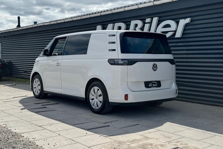 Hvid VW ID.Buzz fra 2024