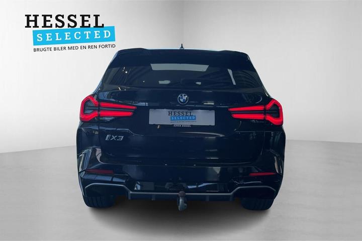 Sort BMW iX3 fra 2023