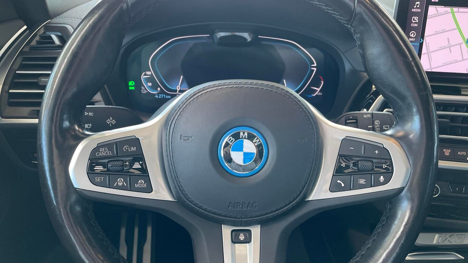 Sort BMW iX3 fra 2023