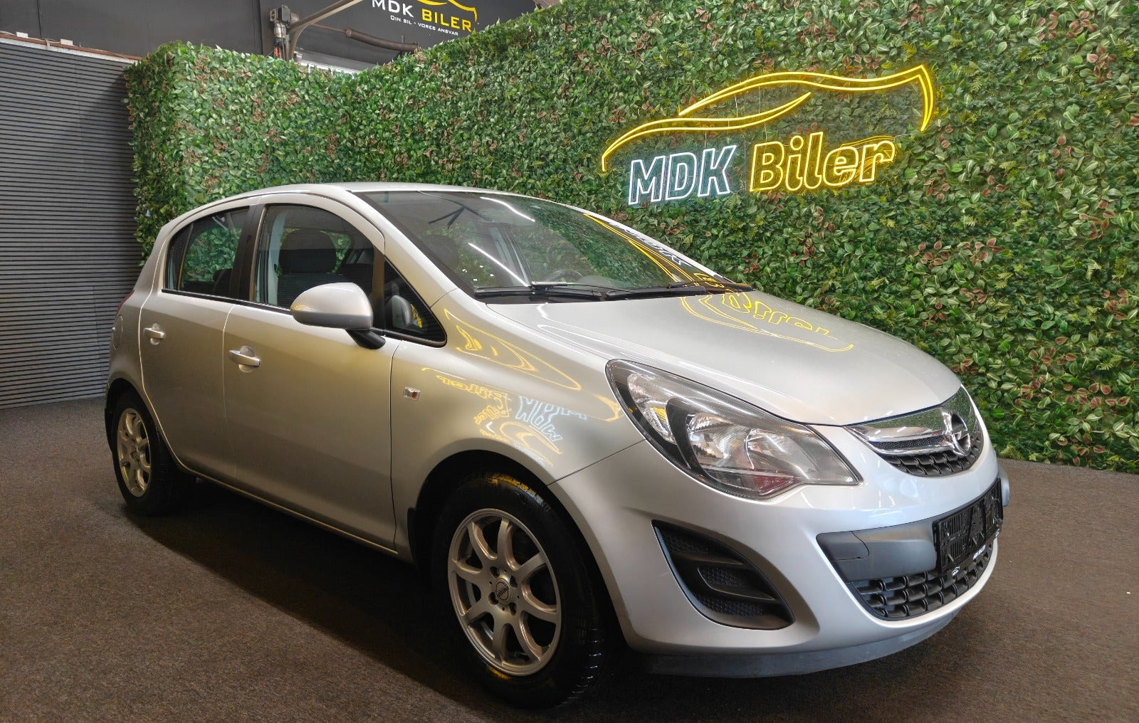Opel Corsa 1,2 16V Cosmo